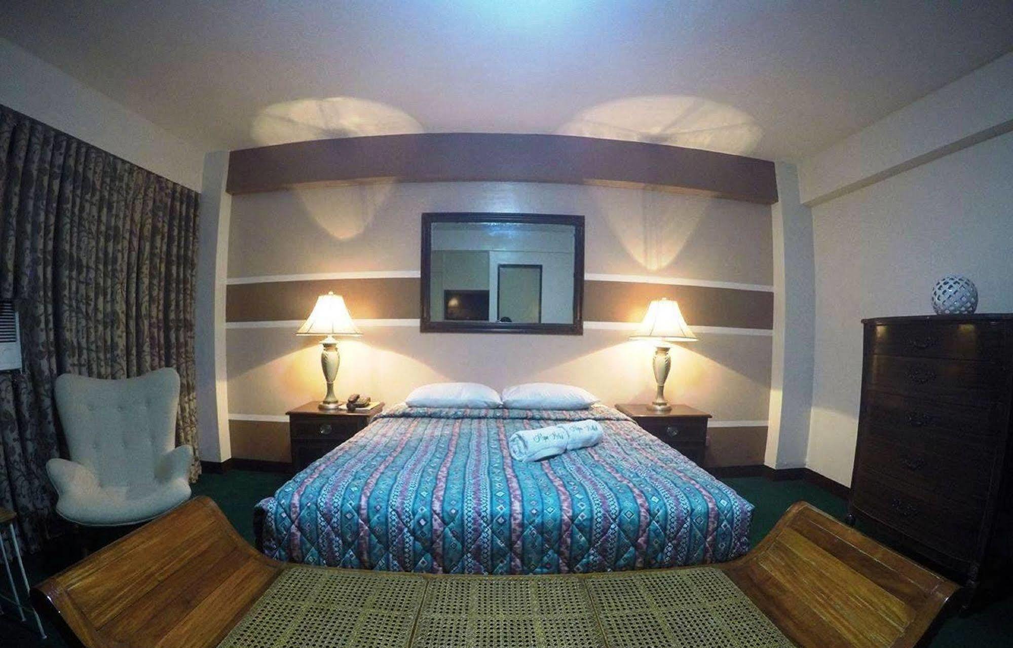 The Alpa Hotel And Restaurant Batangas Ngoại thất bức ảnh
