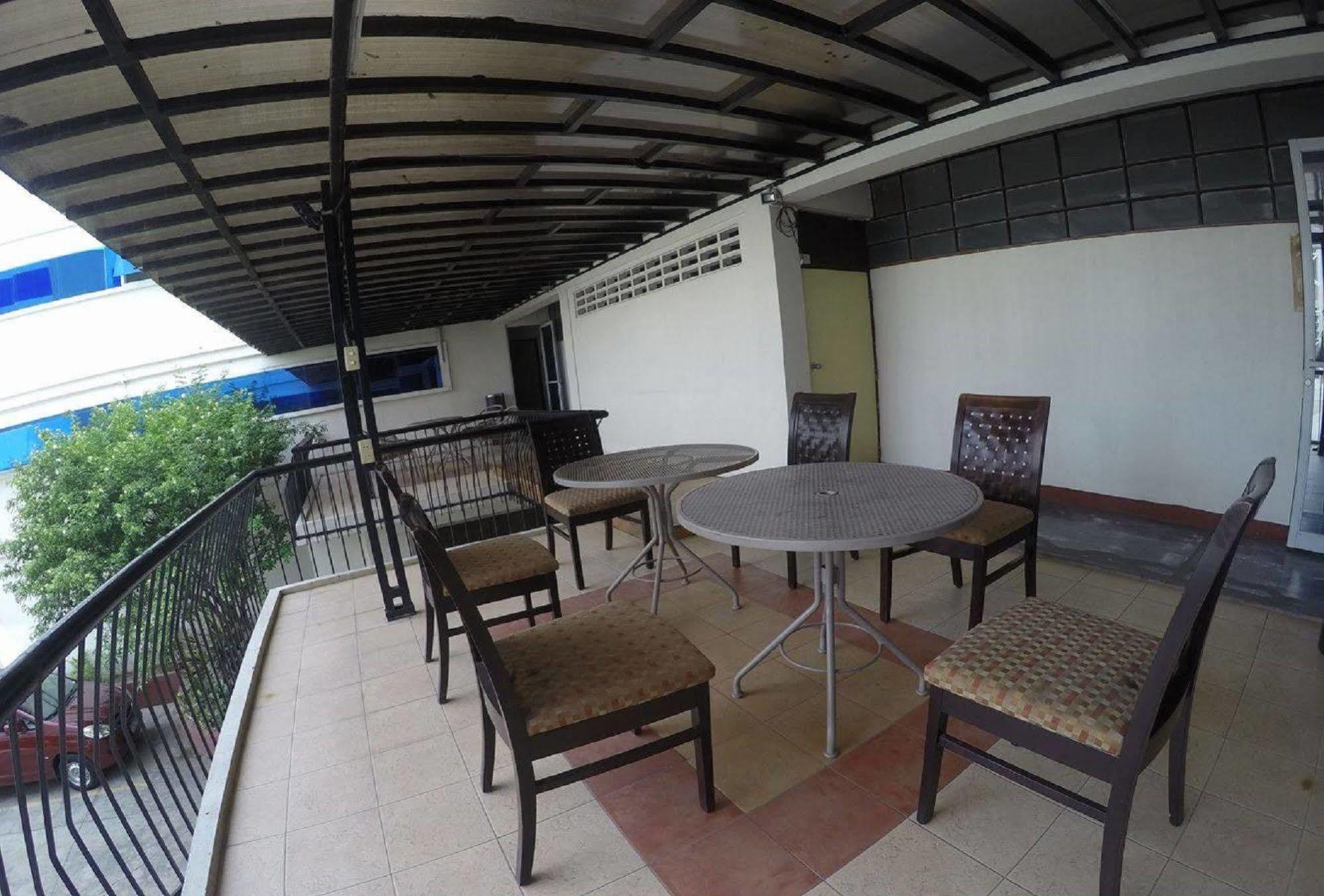 The Alpa Hotel And Restaurant Batangas Ngoại thất bức ảnh