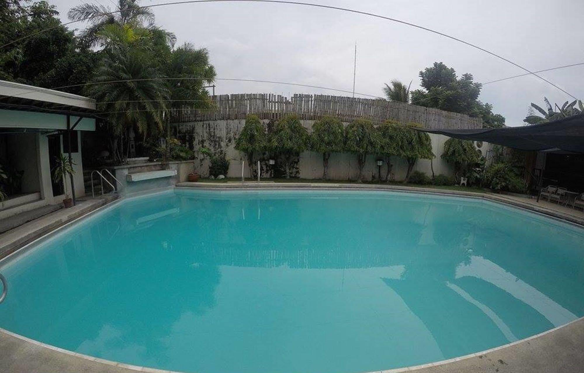 The Alpa Hotel And Restaurant Batangas Ngoại thất bức ảnh